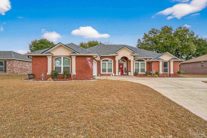 Property Photo: 5546 Buckwheat Way FL 32571