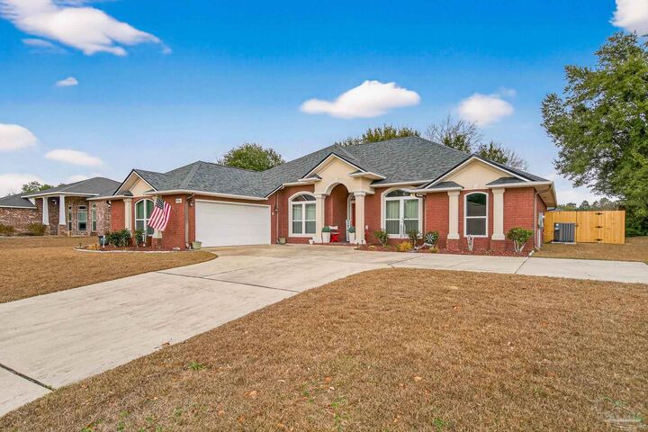 Property Photo:  5546 Buckwheat Way  FL 32571 