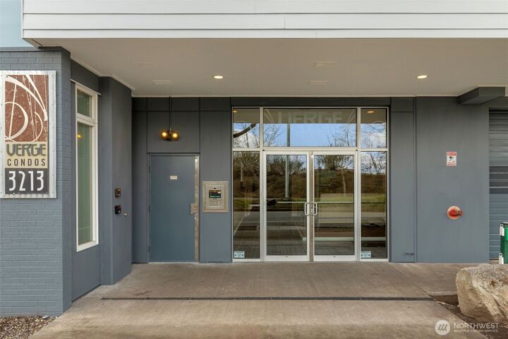 Property Photo:  3213  Harbor Avenue SW 216  WA 98126 