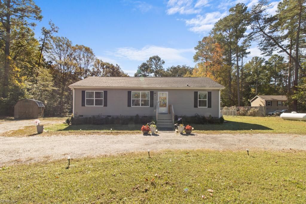 Property Photo:  3412 Woodstock Rd  VA 23061 