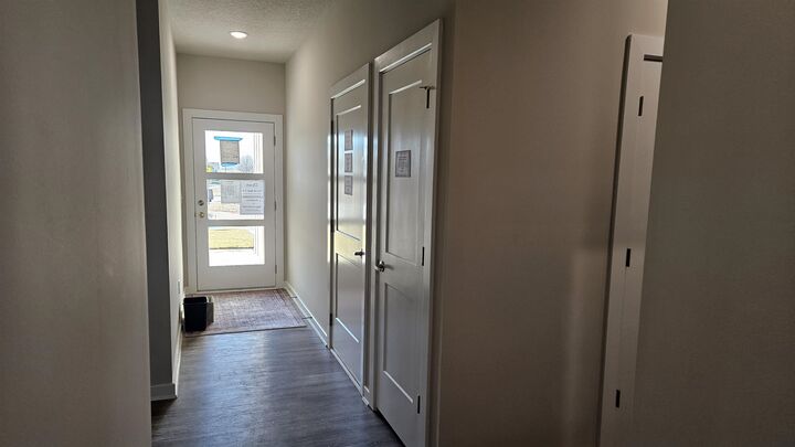 Property Photo: 1030 N Forestview Ct KS 67235