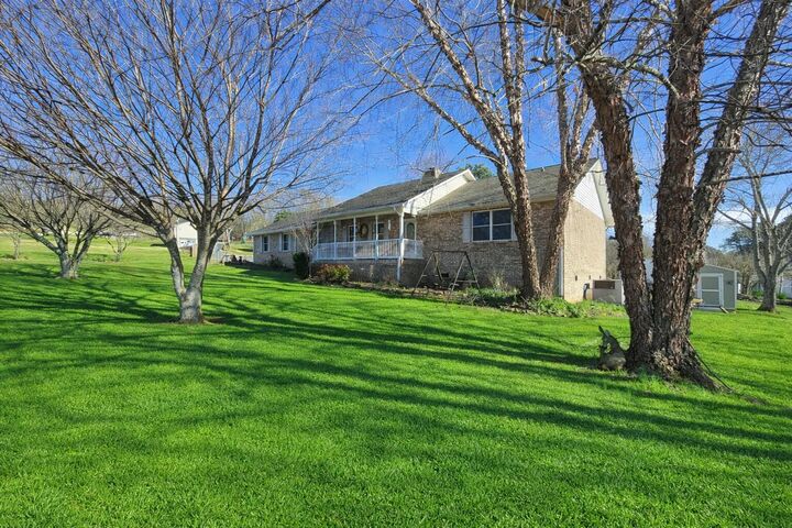 Property Photo:  100 Northwestern Avenue  TN 37303 