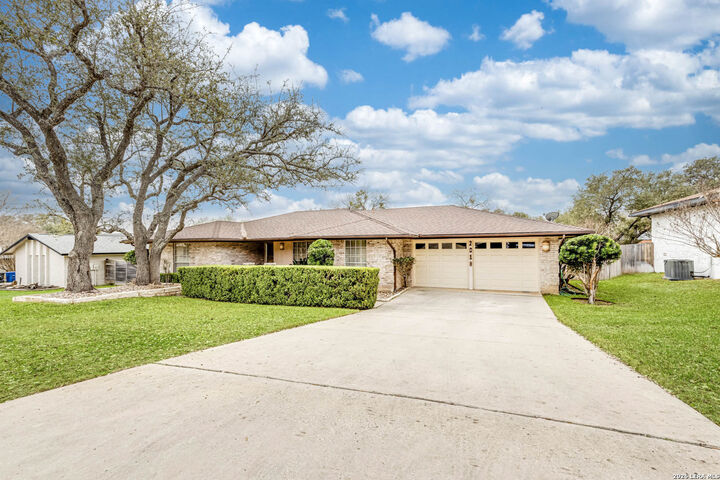 Property Photo:  2018 Windy Trl  TX 78232 