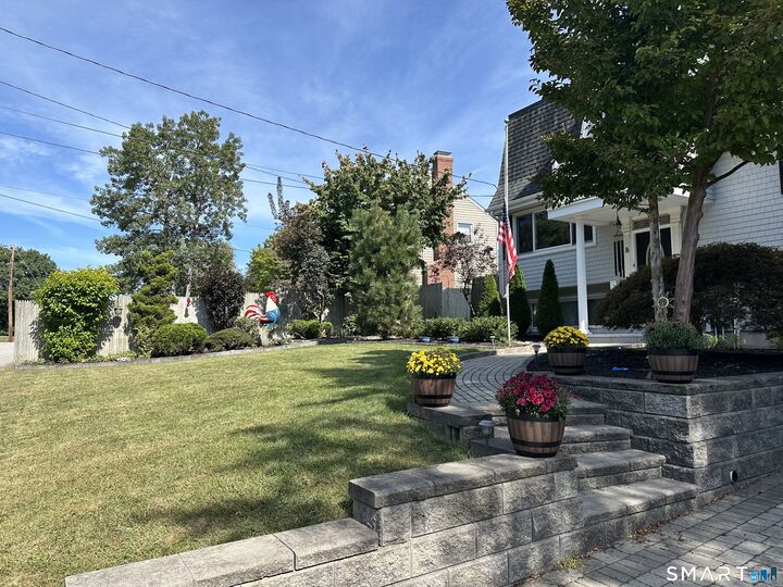 Property Photo: 8 Hickory Drive CT 06370