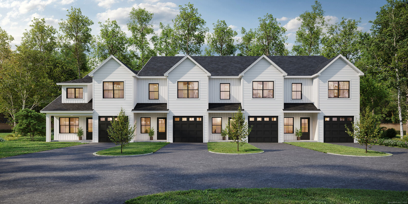 Property Photo:  370 Emmett Street 3-4  CT 06010 