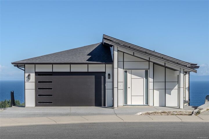 Property Photo: 114 Abalone Pl S BC V9T 0L3