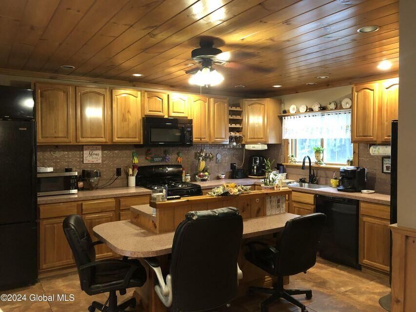 Property Photo:  2842 Plank Road  NY 12956 