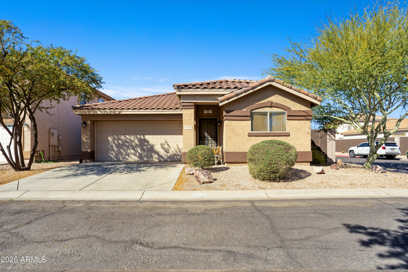 Property Photo:  2157 E 35th Avenue  AZ 85119 