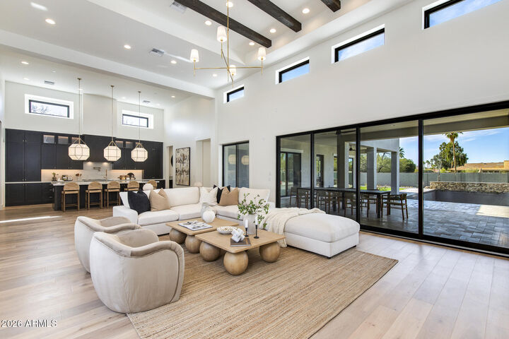 Property Photo:  10019 N 56th Street  AZ 85253 