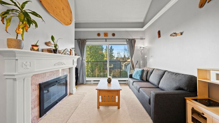 Property Photo:  620 Blackford Street 302  BC V3M 1R6 