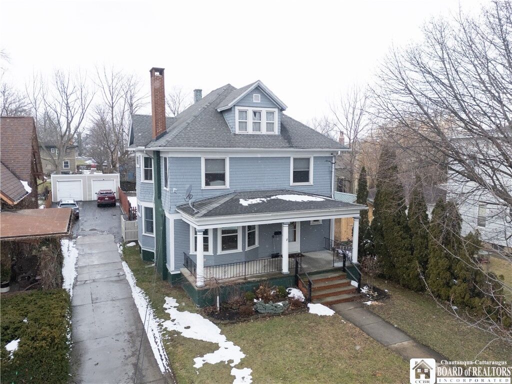 Property Photo:  409 Eagle Street  NY 14048 