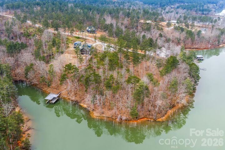 Property Photo: 2238 Pikes Peak Ridge NC 28612