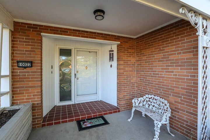 Property Photo:  10022 Lakeside Drive  OH 45231 