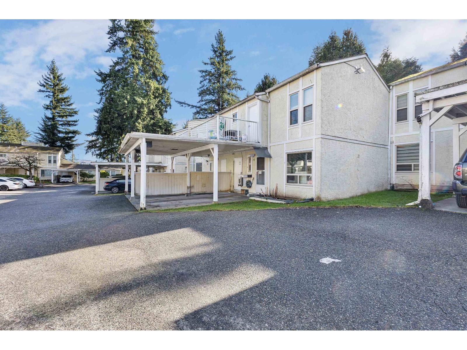 Photo de la propriété: 3075 Trethewey Street 22 BC V2T 3R4