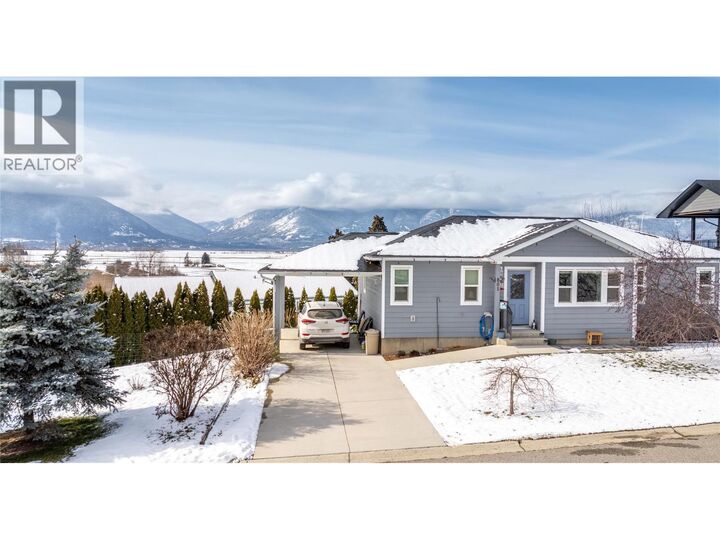 Property Photo:  801 Hawkview Drive  BC V0B 1G3 