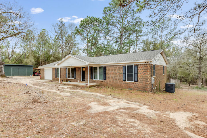 Property Photo:  3999 Painter Branch Road  FL 32539 
