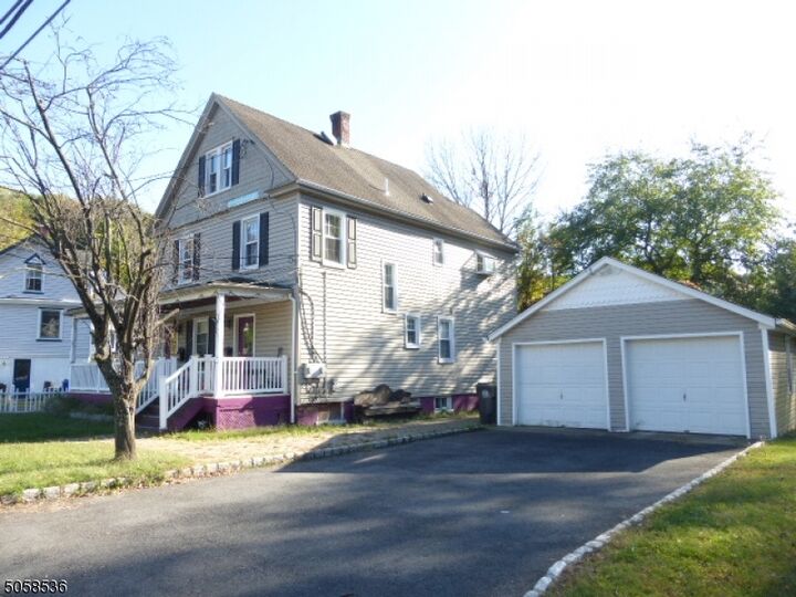 Property Photo:  2 Searing Ave  NJ 07960 