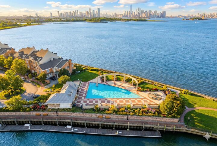 Property Photo:  36 Independence Way  NJ 07305 