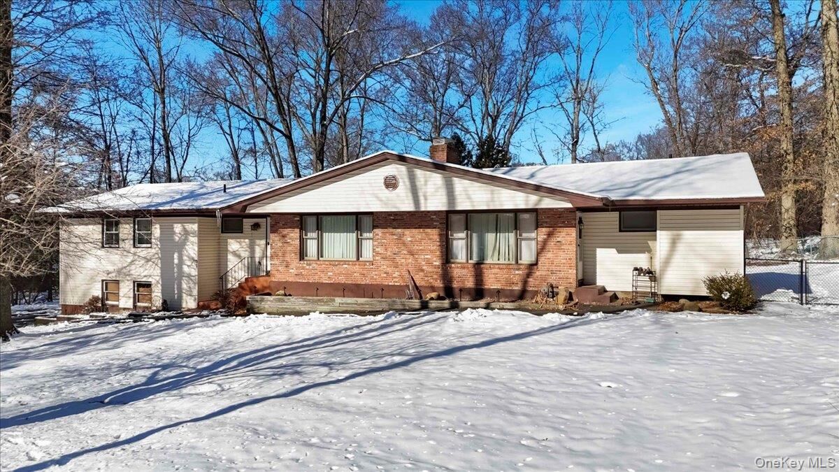 Property Photo:  61 Rolling Ridge Road  NY 10956 