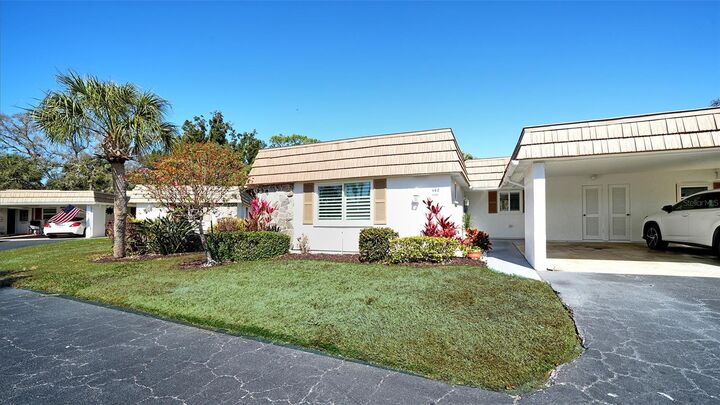 Property Photo: 5469 Riverbluff Circle 42 FL 34231