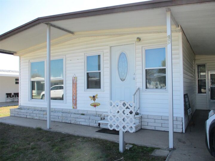 Property Photo:  34542 Sweetpea Lane  FL 33541 