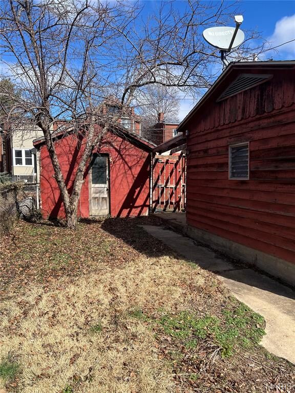 Property Photo:  3835 Hartford Street  MO 63116 