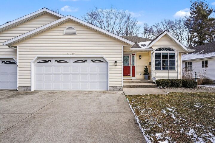 Property Photo:  17010 Grandview Drive  MI 49456 