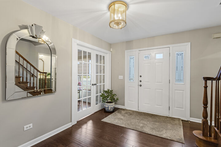 Property Photo: 27W214 Heather Lane IL 60190