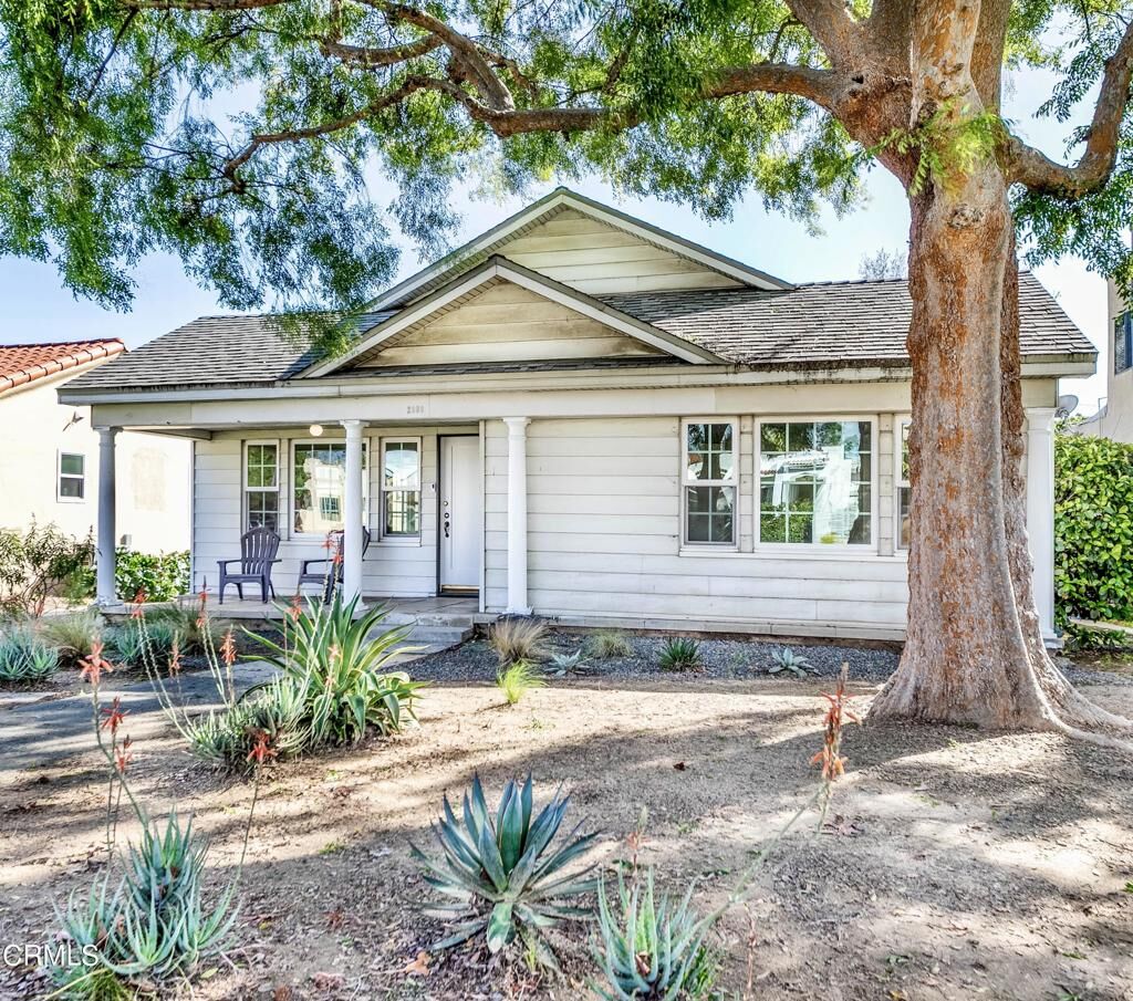 Property Photo:  2808 W Grand Avenue  CA 91801 