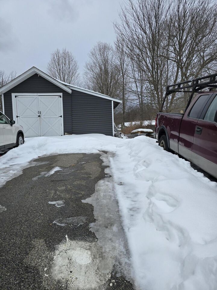 Property Photo:  51 Lenox Street  ME 04073 