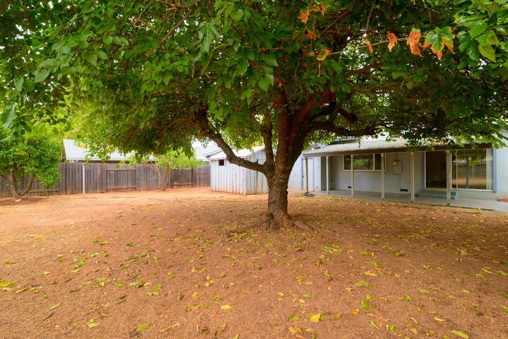 Property Photo: 2618 Betsy Way CA 95670