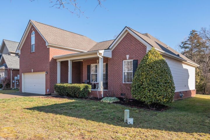 Property Photo:  6944 Sunnywood Dr  TN 37211 