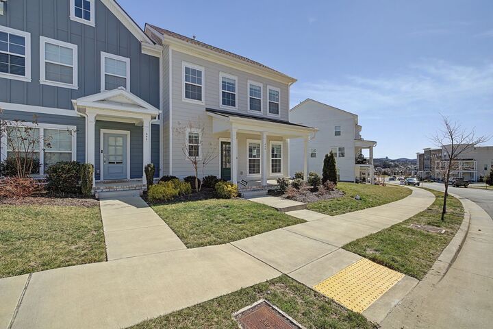 Property Photo: 840 Westcott Ln TN 37013