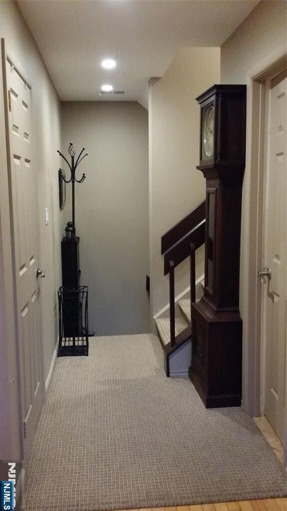 Property Photo:  705 Mainsail Lane  NJ 07094 