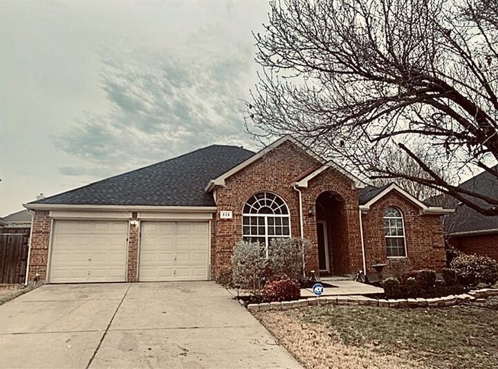 Property Photo:  836 Mullrany Drive  TX 75019 