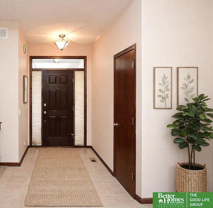 Property Photo:  10418 Spyglass Drive  NE 68136 