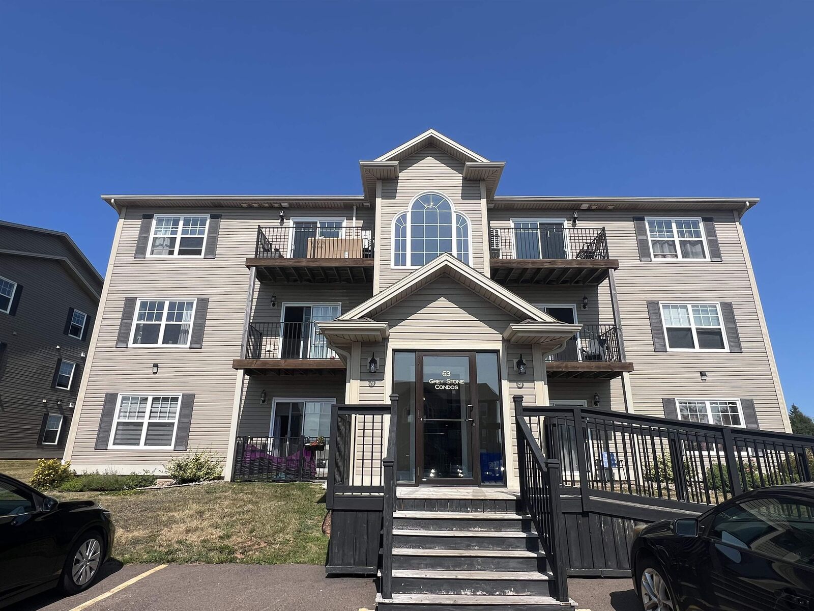 Property Photo:  63 Glen Stewart Drive 308  PE C1B 2A8 