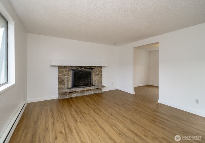 Property Photo: 13314 86th Avenue E B WA 98373