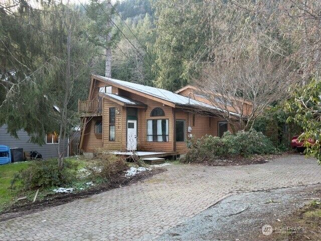 Property Photo: 389 Rainbow Drive WA 98284