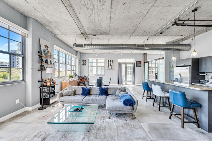 Property Photo:  435 N Andrews Avenue 301  FL 33301 