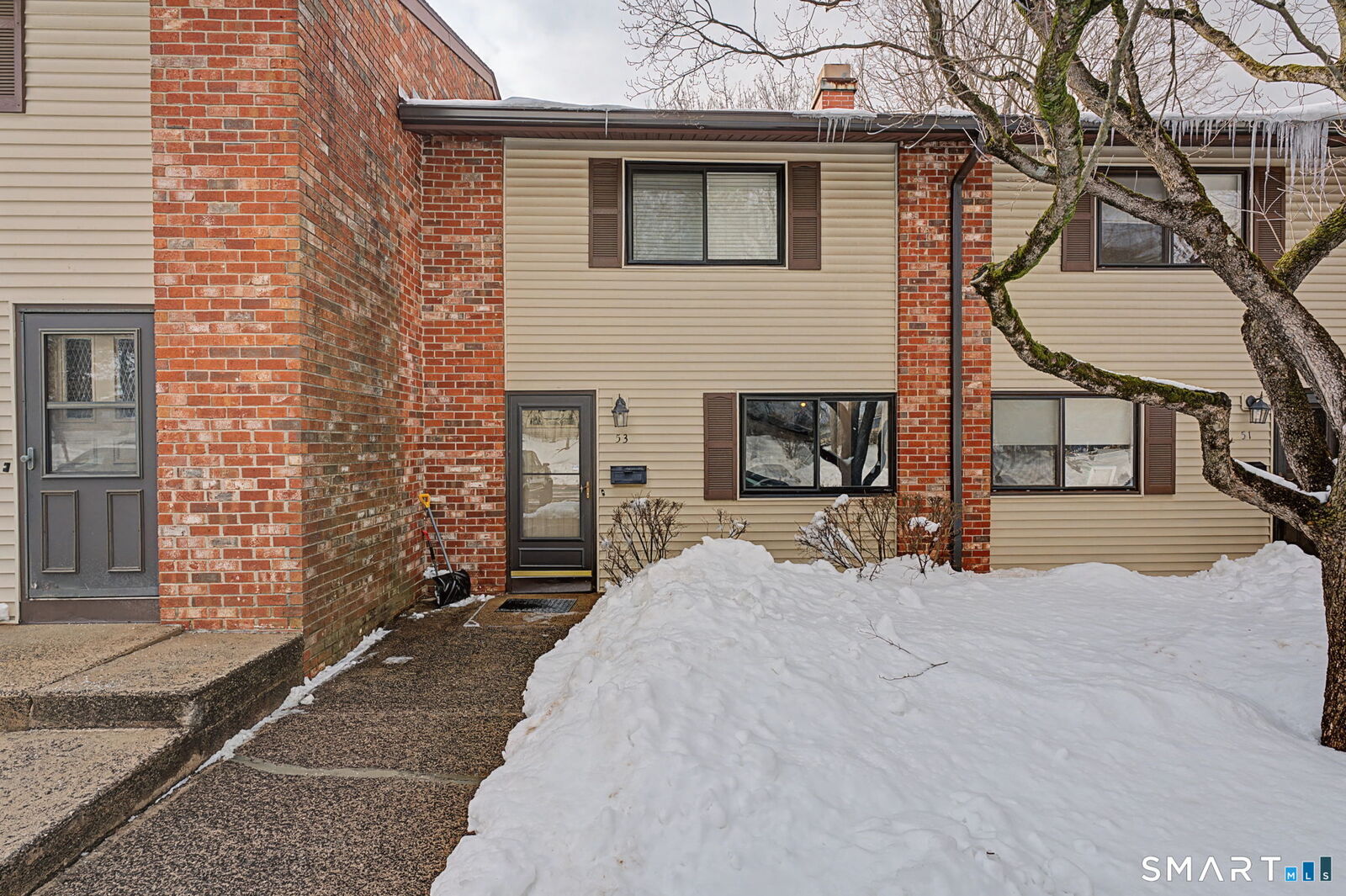 Property Photo:  53 Coronado Drive 53  CT 06111 