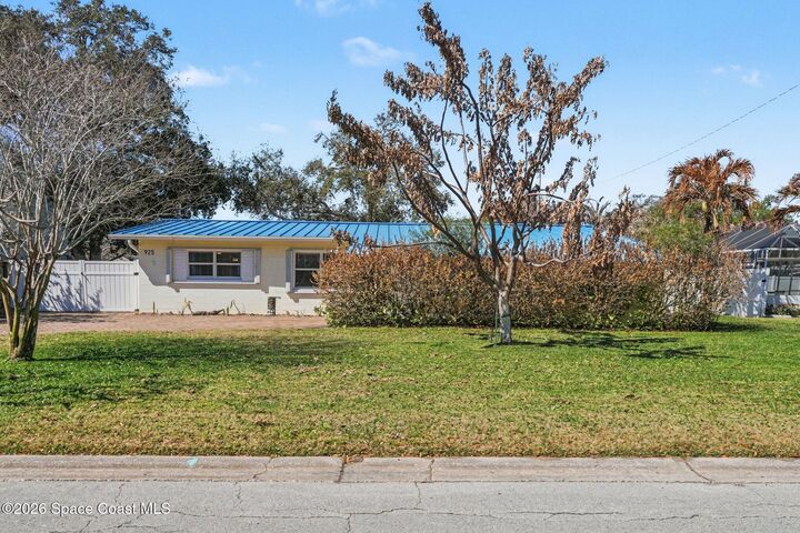 Property Photo: 925 Samar Road FL 32931