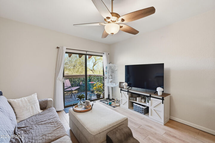 Property Photo:  5757 W Eugie Avenue 2062  AZ 85304 