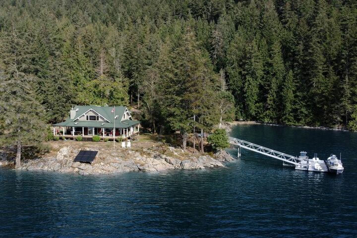 Dl6129 Nelson Island — photo 1
