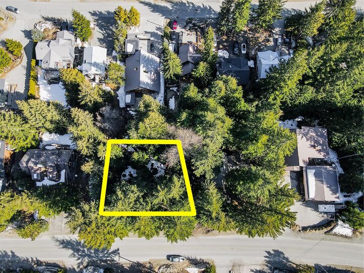 Property Photo: 8270 Mountain View Drive BC V8E 0G3