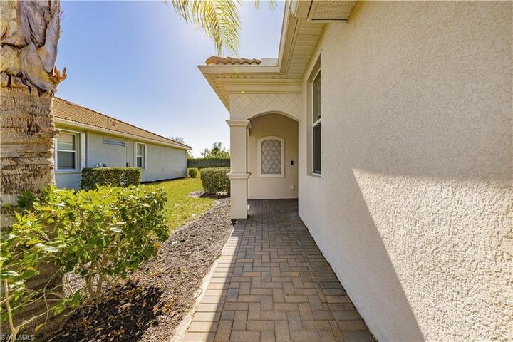 Property Photo:  10348 Prato Dr  FL 33913 