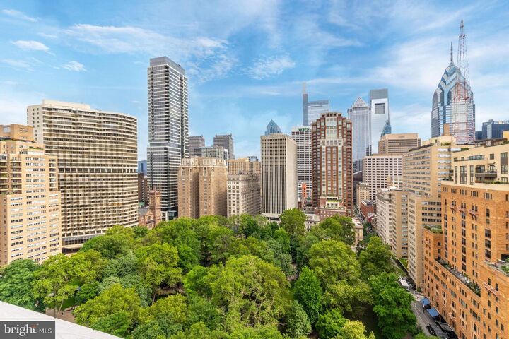 Property Photo: 1810 Rittenhouse Square 18 1405 PA 19103