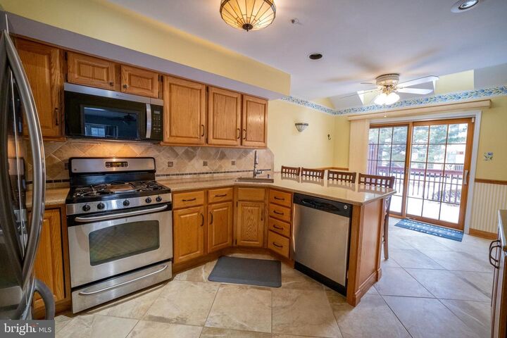 Property Photo: 1400 Continental Circle PA 19460