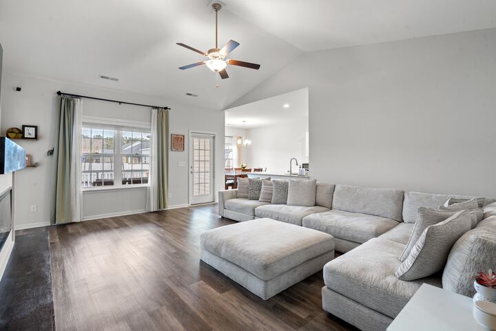 Property Photo: 380 Rose Ave. SC 29440