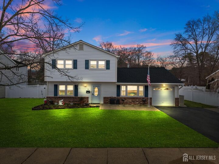 Property Photo:  30 Arvin Road  NJ 08857 